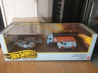 Hot Wheels Premium Gulf Fleet Street 4-Car Set