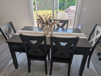 6 Chair Dinning Table