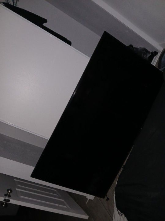 65in Samsung Smart Tv