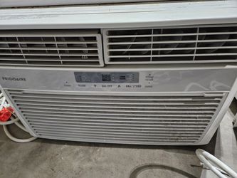 Window AC units