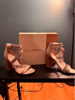 Women's Neutral Ruffle Strap Block Heel Sandals