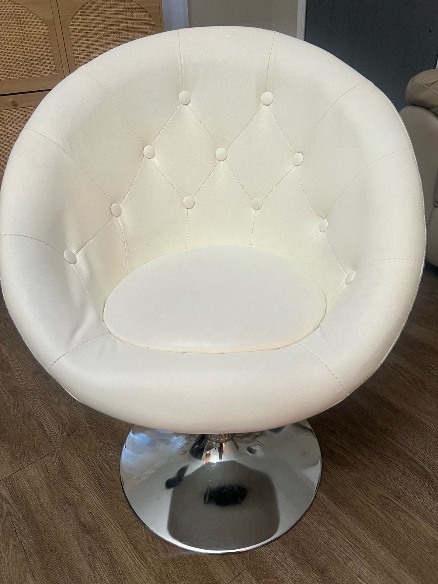 Vanity Chair