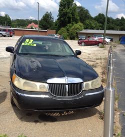 Lincoln can town car $950 cash