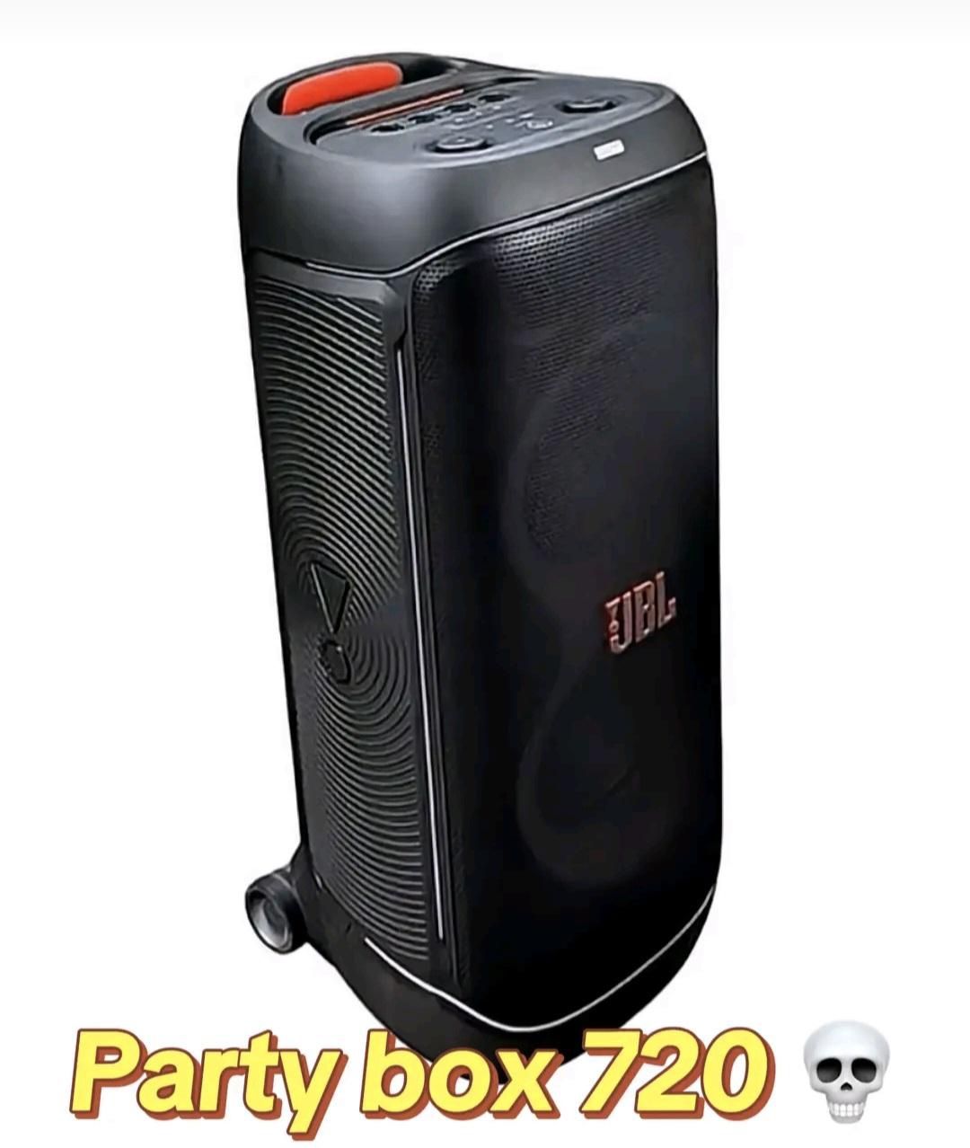 JBL PartyBox 720 Loudest Battery-Powered Rechargeable Party Speaker Dj Party Subwoofer House 