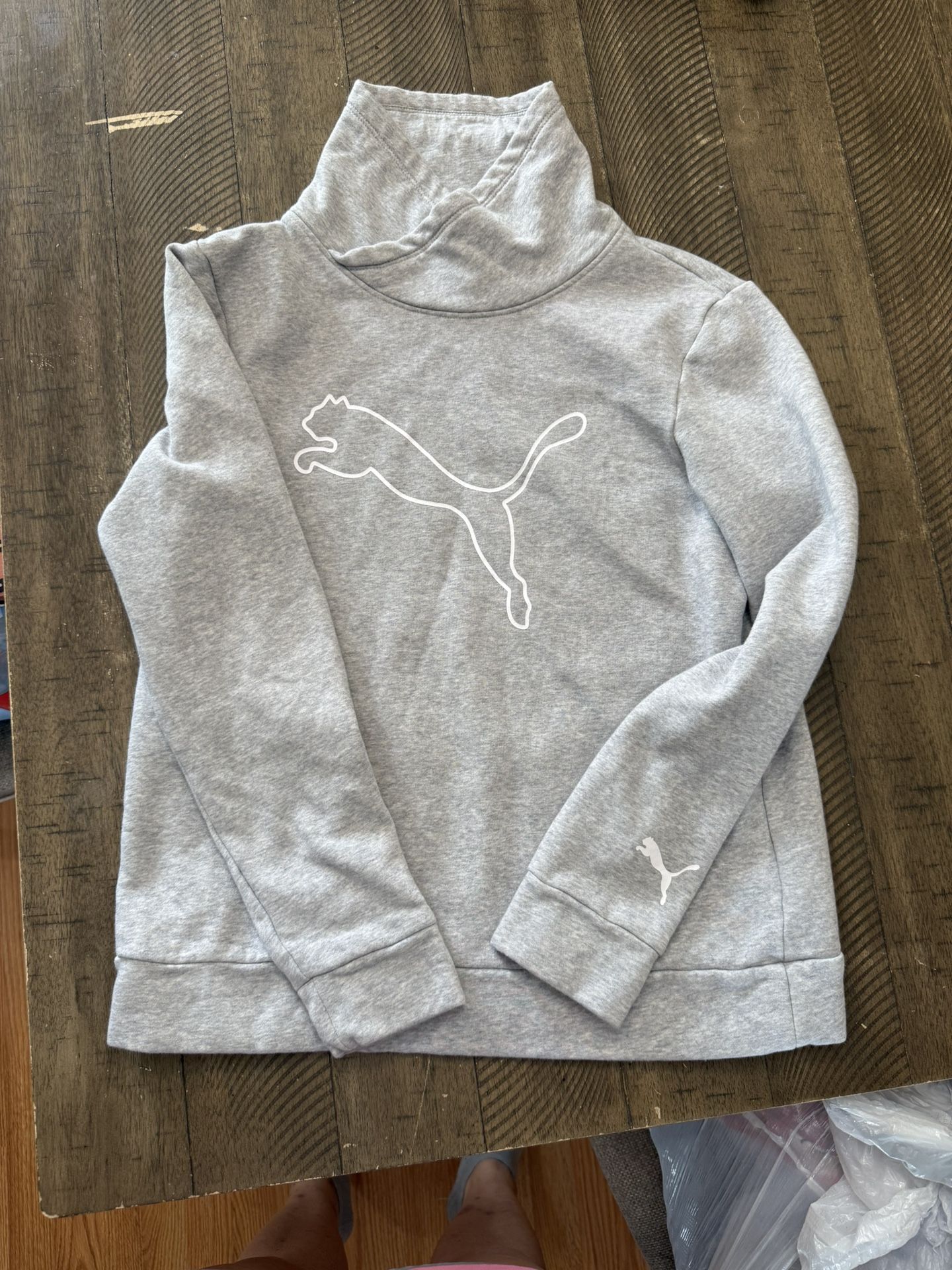 Girls sweatshirt