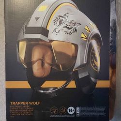 Hasbro Star Wars Black Series Trapper Wolf Electronic Helmet Mandalorian New