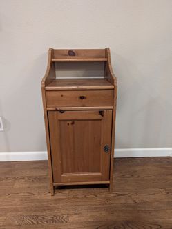 Free Nightstand