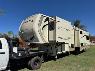 2018 KEYSTONE MONTANA 3130 RE