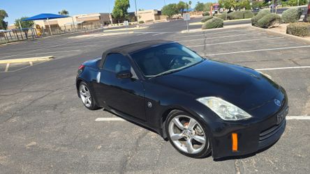 2007 Nissan 350Z Grand Tour convertible