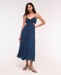 Abercrombie Giselle Babydoll Cutout Maxi Dress M | NWTo