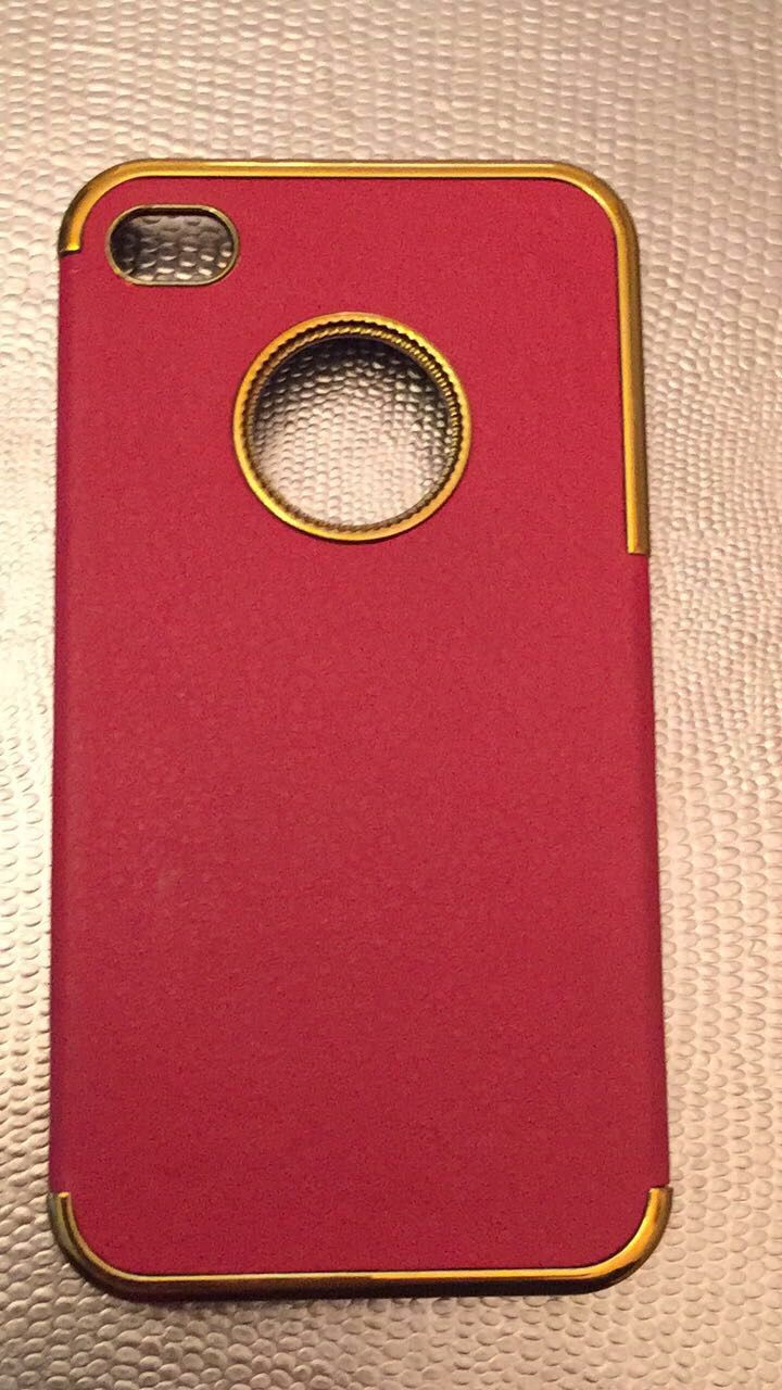 Soft Red Tone with Gold Trim IPhone Series 4-5 Hard Case