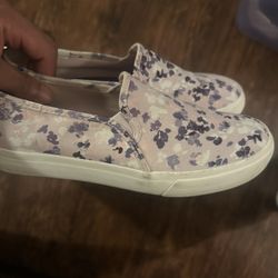 Keds Women Loafers. Size 8.5