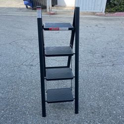 4 Step Ladder Metal Step Ladder