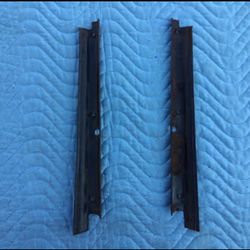 1930–1931 Ford Model A Windshield Garnish Moldings – Original Parts