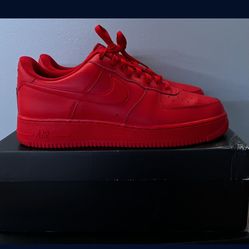 Air force 1 triple red 