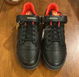 New Adidas Men’s Size 11.5 Shoes 