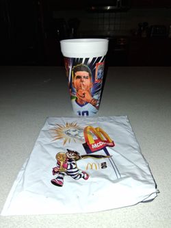 MCDONALD'S 2026 FIFA WORLD CUP PULISIC CUP ( ONLY WOULD TRADE FOR RONALDINHO CUP )