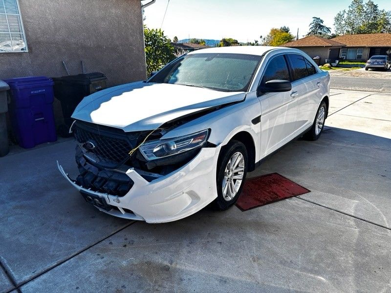 2015 Ford Taurus