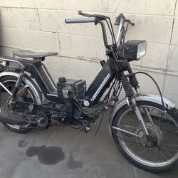 Kinetic Luna 50cc Moped