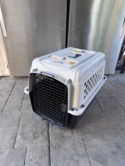 Pet carrier