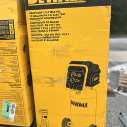 Dewalt 15 Gallon 225psi Compressor 