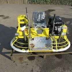 BRAND New Ride On Trowel 