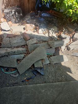 Concrete chunks