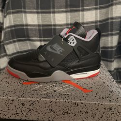 Jordan 4 Breads, Reimagined