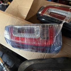 2015 - 2020 Yukon Tail Light
