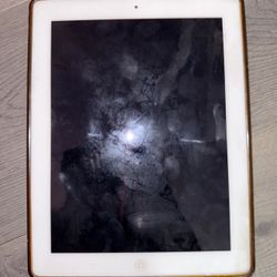 Silver Ipad 2 (Locked)