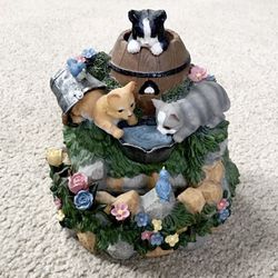 Heritage Mint Water Fountain Collection CATS IN A BARREL Music Box - WORKS!!