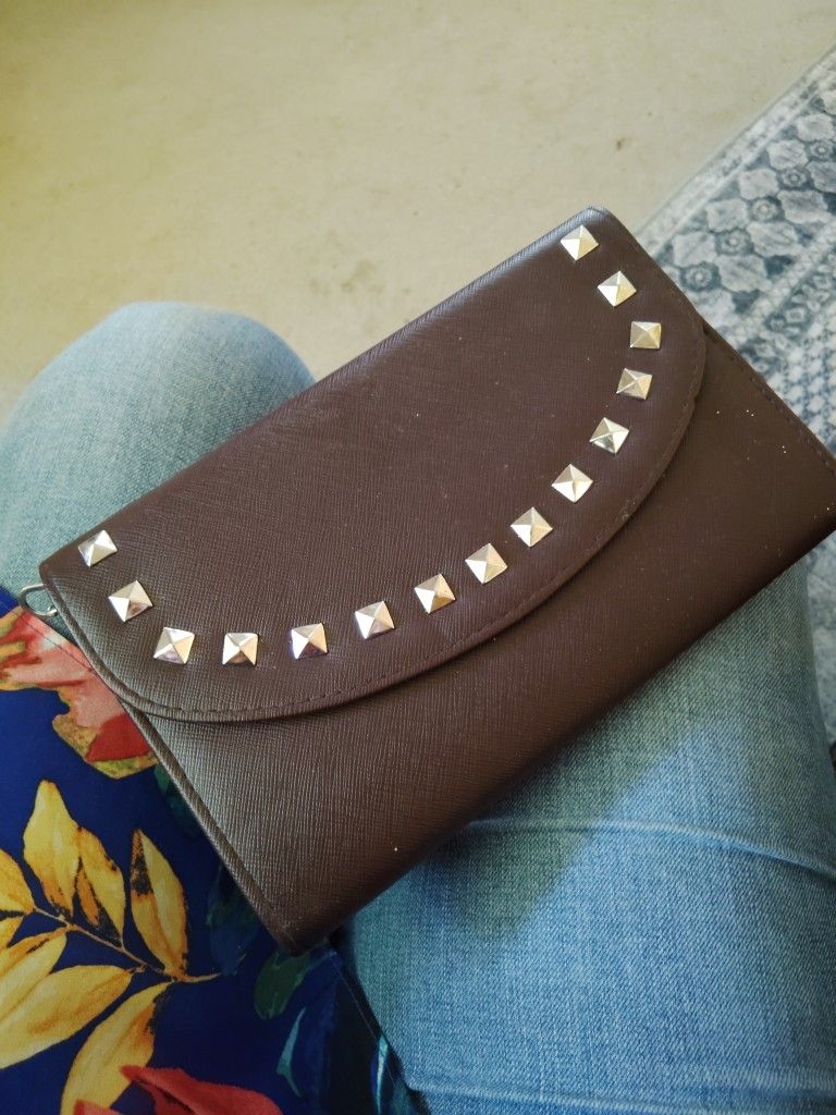 Purse With Strip