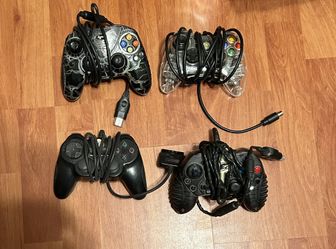 3rd Party Xbox And PlayStation Controllers
