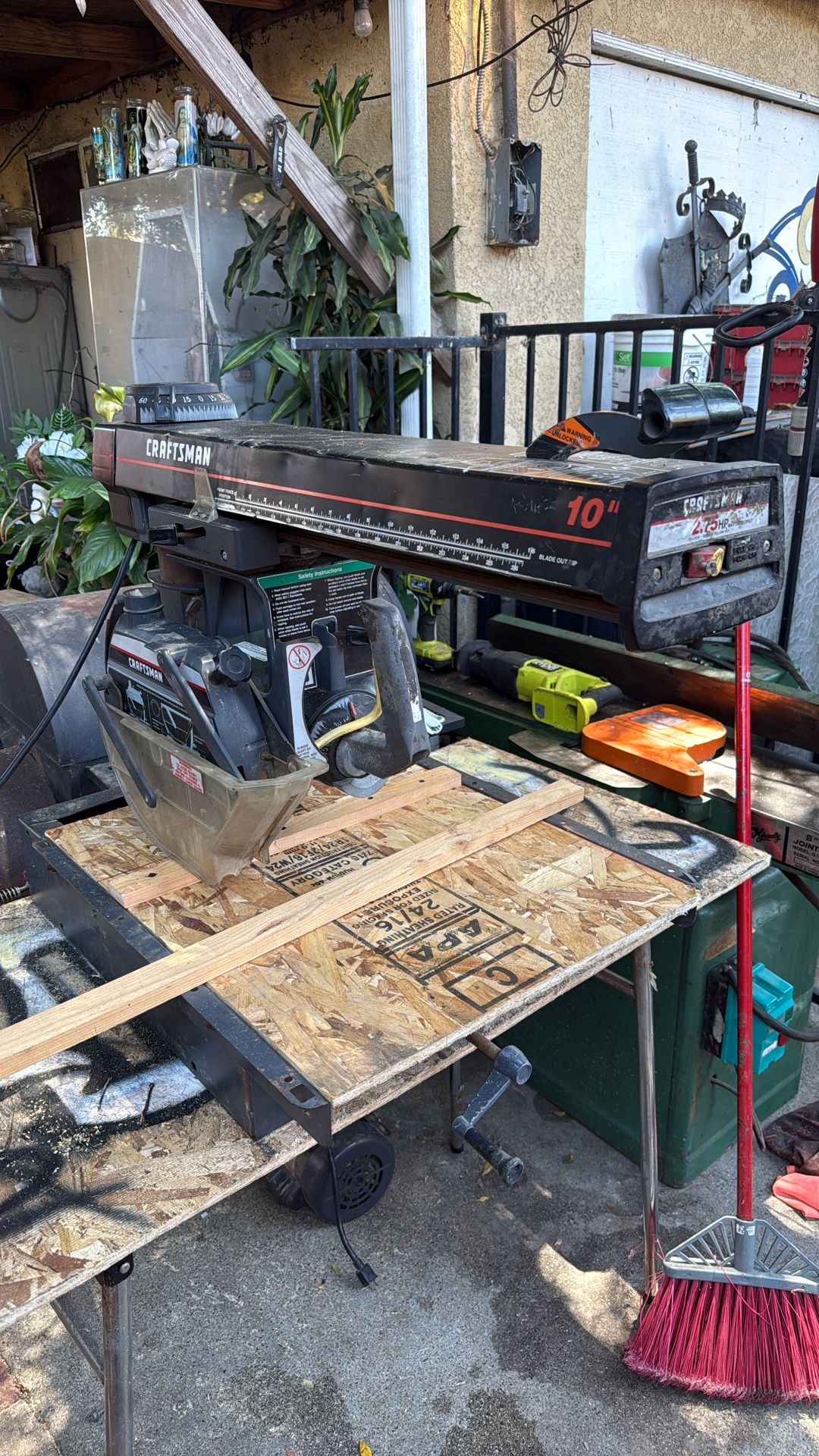 10 Inch Raider Arm Saw 2.75 Hp