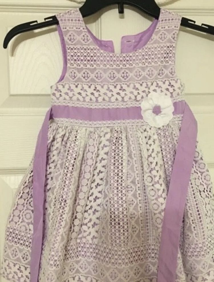 Jona Michelle Size 3 Purple Lace Dress