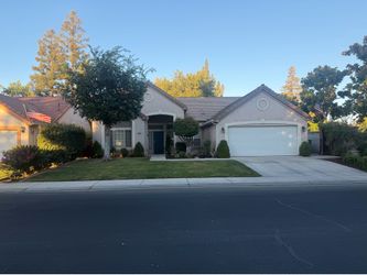 ReDuced 20 k on 8/1/26  now 449,999 FOR SALE BY OWN ER !! (four ) bedroom house Figarden Loop area fresno
