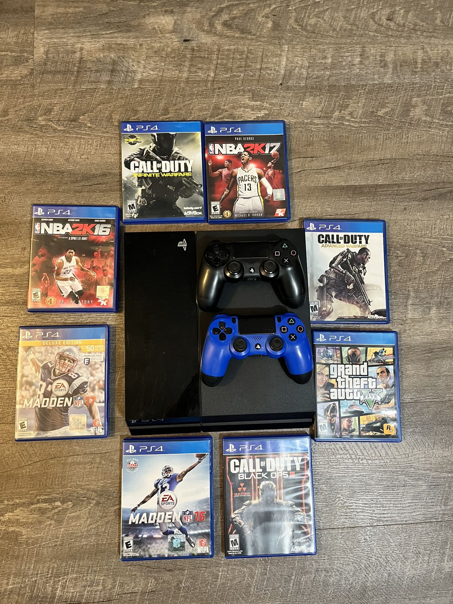 PS4 With 2 Controllers And Games!