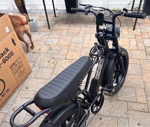 TST Electric Bike | 28 MPH | no battery bad breaks