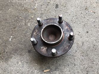 2003 Nissan 350z USED front wheel/hub bearing
