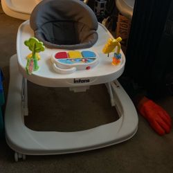 Baby Walker Price 20$ Pick Up E 72. and Grand View E. Tacoma 