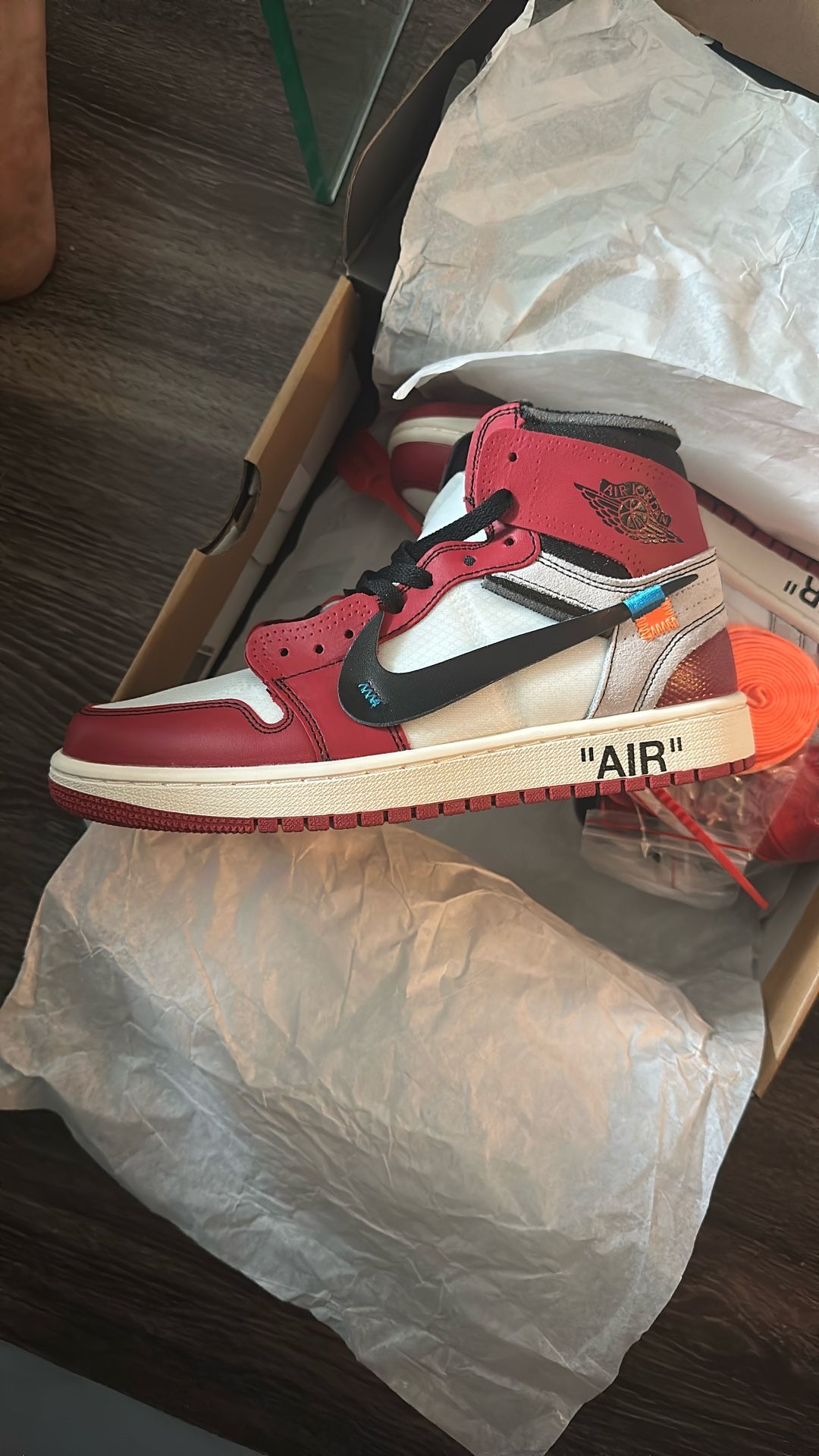 Jordan 1 High Off White, Size 7, New
