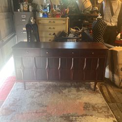 Nine drawer all wood mid-century dresser, 5 feet long