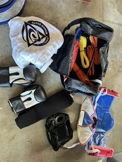 Kids Jiu-jitsu/Taekwondo Gear And Bag
