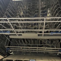 Dishwasher 