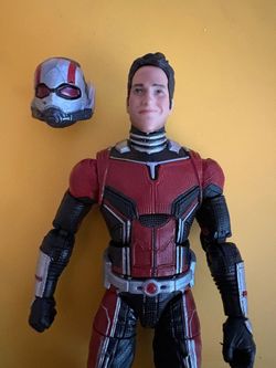 Marvel Ant-Man Action Figure with Alternate Helmet Head