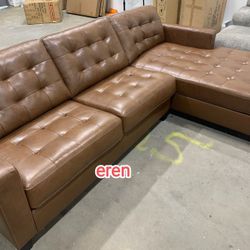 Baskove Auburn 2 Piece LAF/RAF Sectional👌4 Piece Available🌍