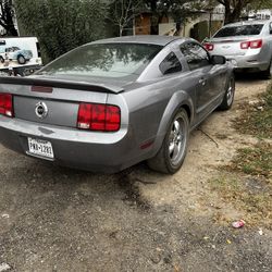 2006 Ford Mustang