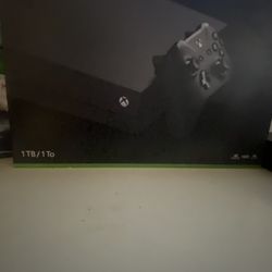 Xbox One X (1TB) 3 Games Including GTA 5 