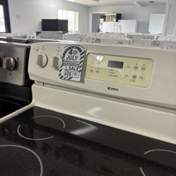 Stove With Warranty $290 Electric ⚡