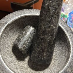 Broken Pestle With Mortar 